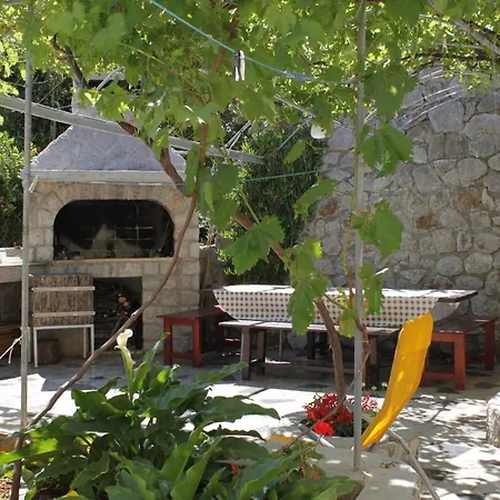 7879d Mali Lošinj